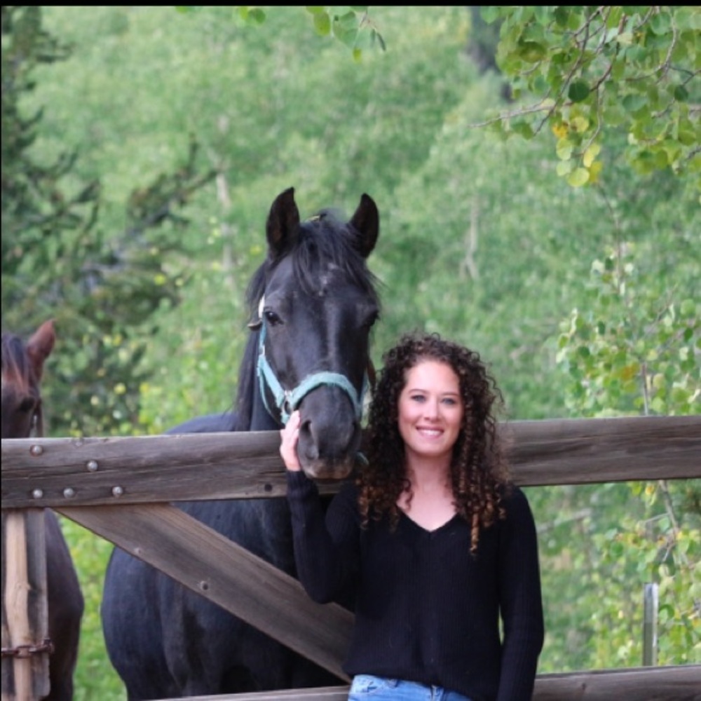 Meet your Posher, Dani